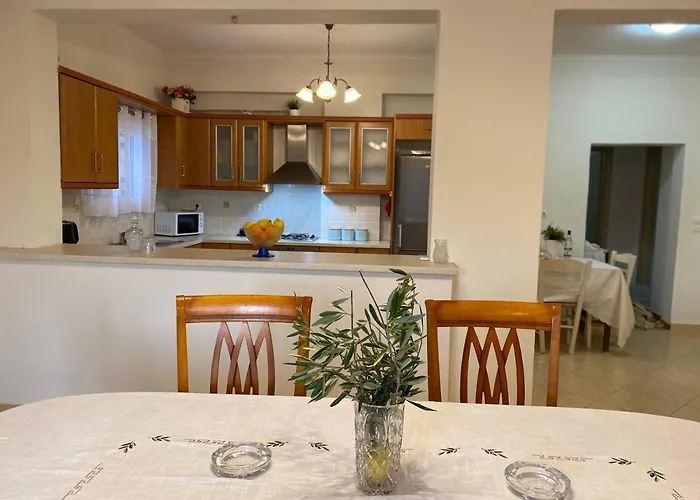 Thanasis House *